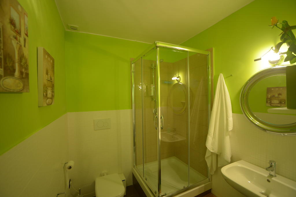 تارانتو Casa Deco Business Stay Solution الغرفة الصورة